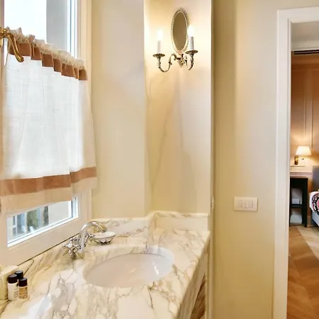 La Croce D'Oro Santa Croce Suite Apartments Florence Exterior photo